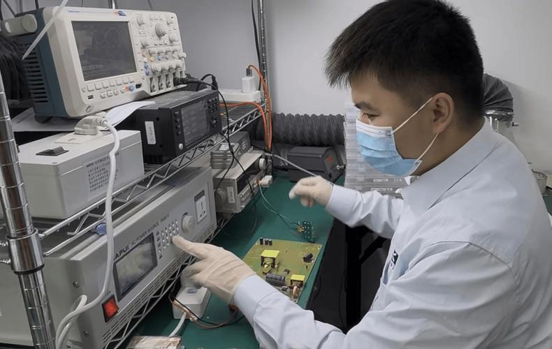 开发充电器为什么要选择氮化镓?